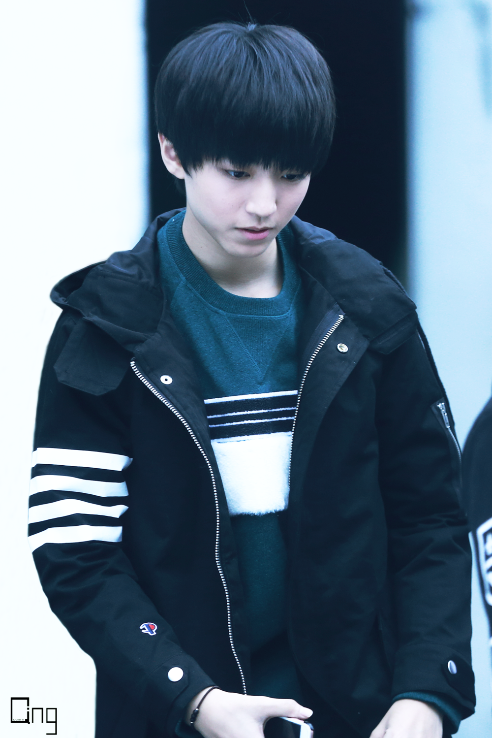 #王俊凱# #TFBOYS王俊凱# #TFBOYS# 151119 韓國 上班 cr：究極王俊凱