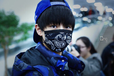 #王俊凱# #TFBOYS王俊凱# #TFBOYS# 151117 北京首都機場－金浦國際機場 cr：究極王俊凱