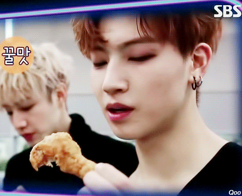 会吃的里兜 GOT7是韩国JYPEntertainment于2014年推出的男子组合，七名成员包括林在范（JB.）、朴珍荣（Jr.）、段宜恩（Mark）、王嘉尔（Jackson）、崔荣宰（YoungJae）、BamBam、金宥谦（YuGyeom）