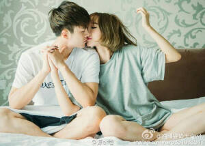 别人家的情侣照～