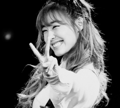 #Tiffany #黄美英 #帕尼 #壁纸 #头像 #少女时代 #SNSD #韩星 #女神 #穿搭 #美妆 #美搭 #女头