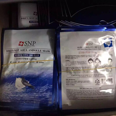 大量到货很好用，自用款！SNP燕窝面膜，一盒10片，韩国SNP第一药妆的燕窝水库保湿面膜，具有6大功效：强化补水、镇静皮肤、增加皮肤光泽、排出皮肤废物、恢复皮肤活力、改善肤质~是一款相当补水面膜，贴在脸上精…