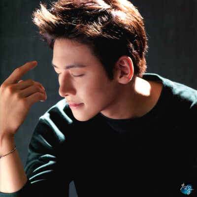 Jichangwook 池昌旭