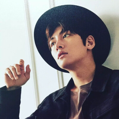 Jichangwook 池昌旭