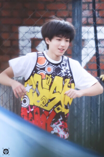 #王俊凯 #tfboys王俊凯 #tfboys 韩国行 广告拍摄 花絮 高清 美颜