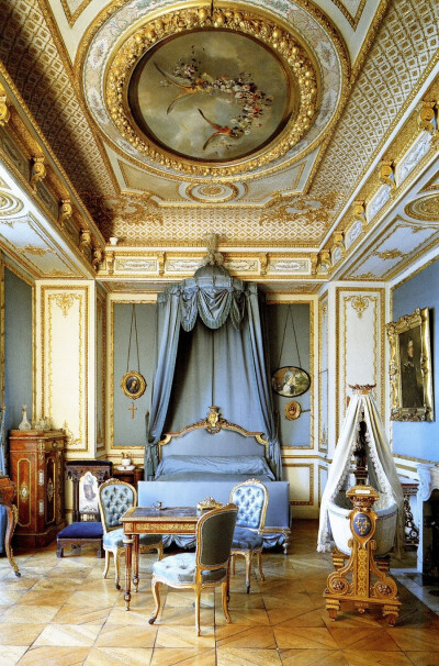 公爵夫人的卧室,法国