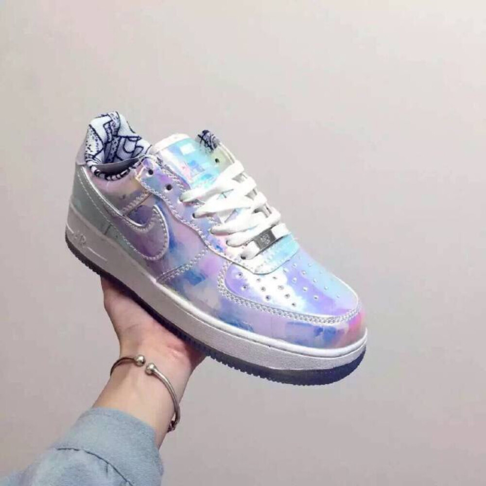 Nike air