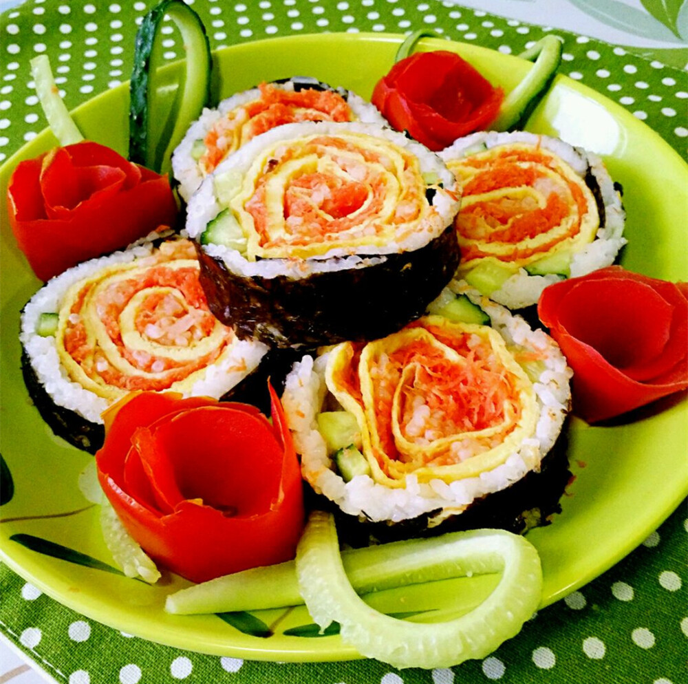 东北大米淘洗至透亮,与水1:1比例蒸熟晾凉.