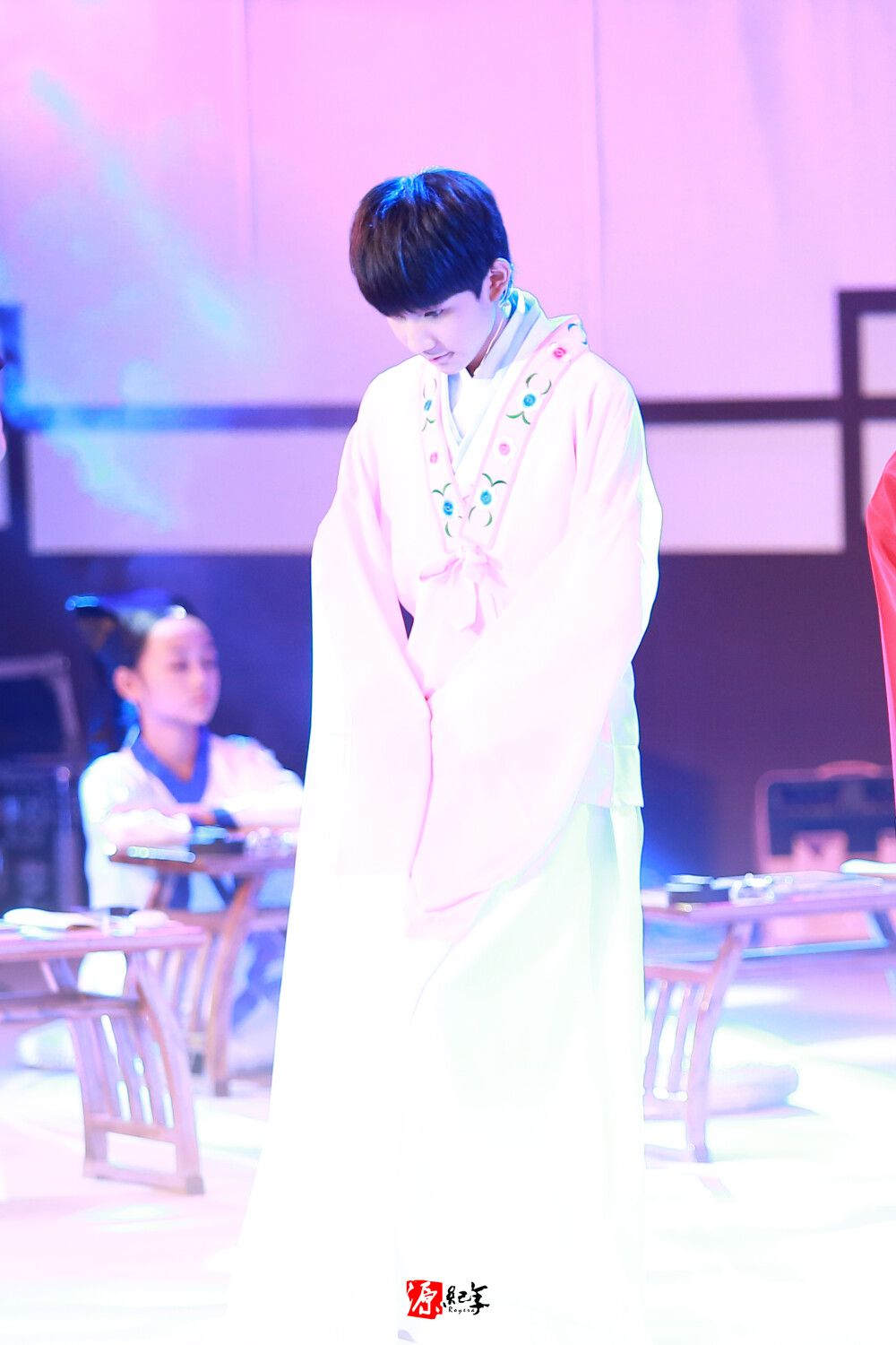 TFBOYS王源 151004步步高超级公开课 cr:王源纪年_Royera