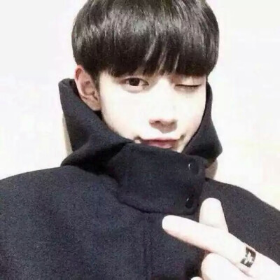 孤寡の〔情侣头像〕〔男头女头〕〔意境〕〔双人头像〕