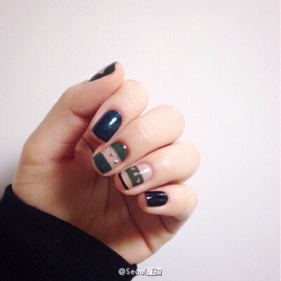 nail