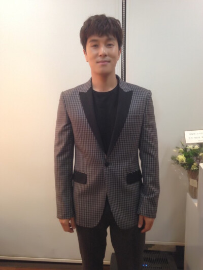 Shinhwa 神话 신화 金烔完 김동완 Kim Dong Wan Dane Kim