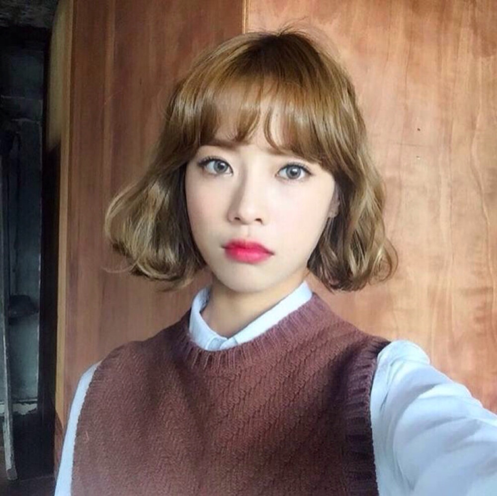 girl face.短发.女生头像