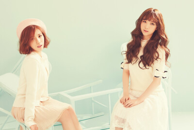 lovelyz（러블리즈），是Woollim entertainment于2014年推出的首支女子组合，成员由李秀晶、刘智嫒、徐智秀、李美珠、金智妍、朴明恩、柳秀静、郑艺仁八人组成