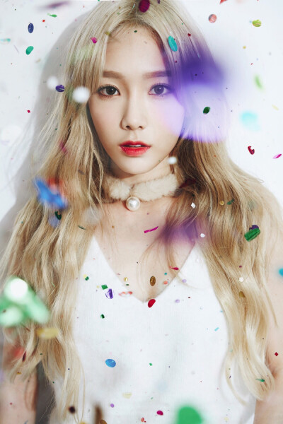 Taeyeon ♡ #少女时代# #TaeTiSeo# #金泰妍# #Dear Santa# #TTS is comimg#