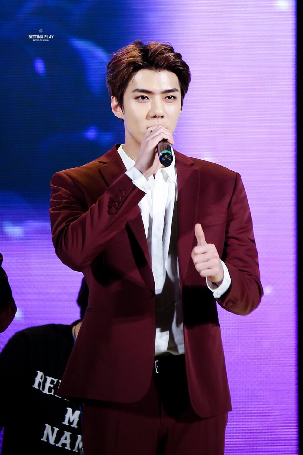 吴世勋 EXO SEHUN