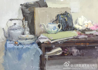清华大学美术学院设计色彩考试高分卷以及教师范画，清华喜欢小清新的生活细节以及光影处理。颜色作用上高级灰的使用，以及和谐的色调，形成了独特的风格。充满生活气息～大家可以学习一下
