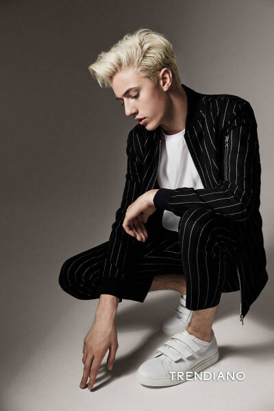 Lucky Blue Smith