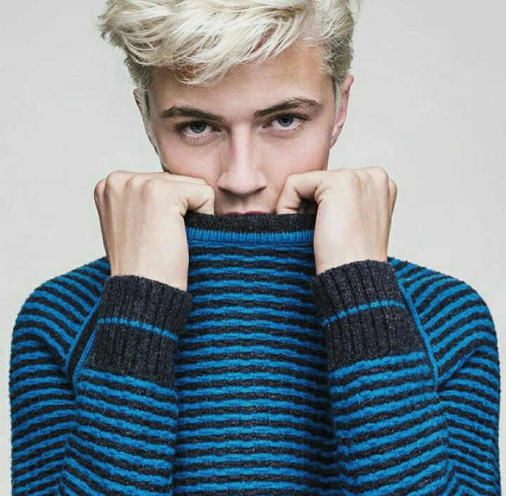 Lucky Blue Smith 欧美男头