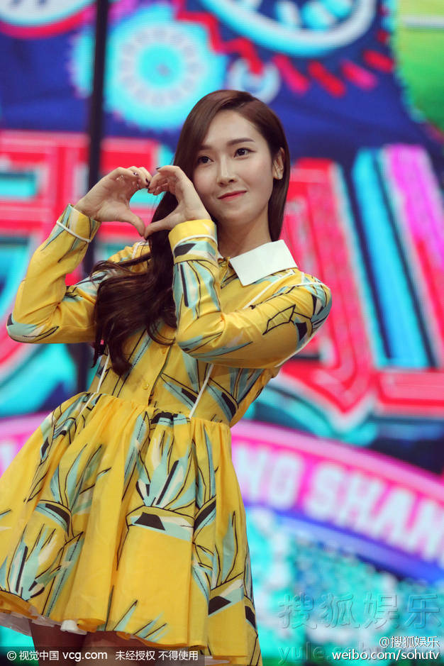 郑秀妍毛毛jessica录制天天向上