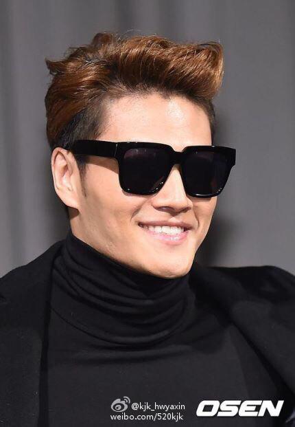 金钟国 图片见出处 霸道总裁的感觉 啊 欧巴