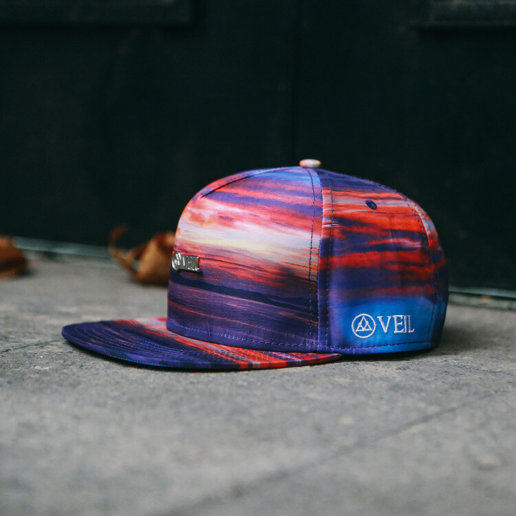 VEIL SML Sunset Snapback 落日余辉 金属LOGO 平檐棒球帽