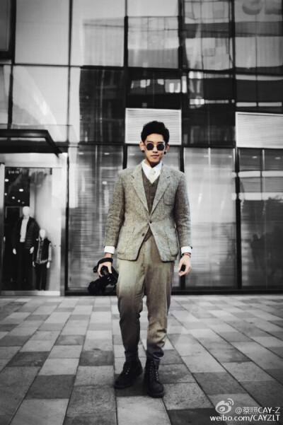 蔡先生不要太帅