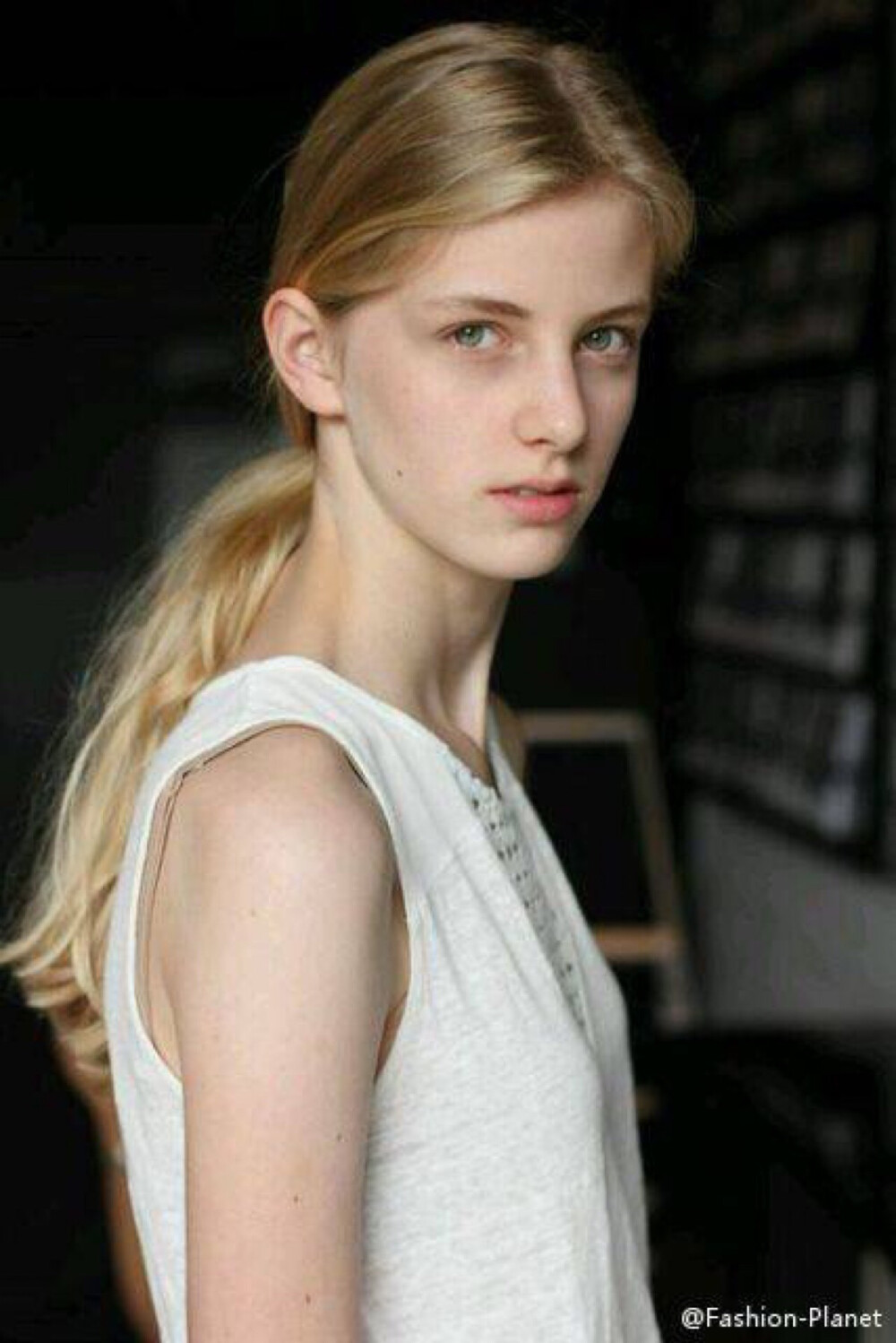 ※ Model ※ 99年生的法国模特Deborah Deva Reeb，别人的16岁~