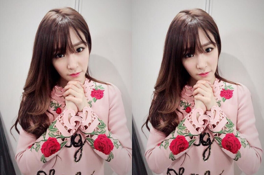 Tiffany ♡ #少女时代# #TaeTiSeo# #黄美英# #Dear Santa# #TTS is comimg #和黄美英一起过圣诞 #流行色2016