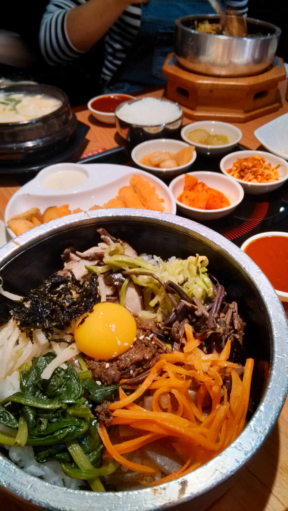 韩国石锅拌饭