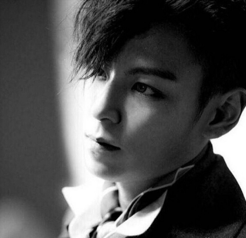 T.O.P 崔胜铉