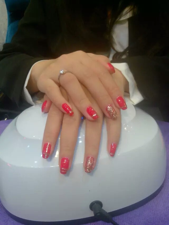 散粉渐变 线条款