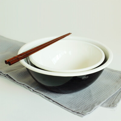 原装德国ROSLE宜施乐黑色加厚搪瓷碗大碗装菜碗和面碗烤箱