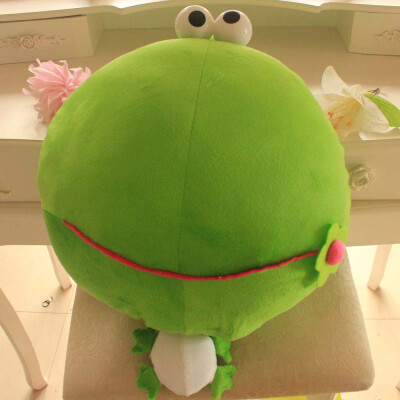 立体绿豆蛙大头蛙抱枕靠垫大号青蛙头玩偶毛绒娃娃生日礼物