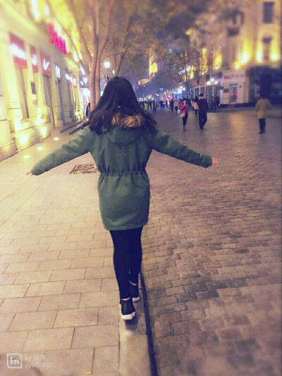  既然选择远方，从此只为风雨兼程