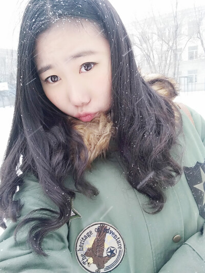 愿他爱你如初，疼你入骨