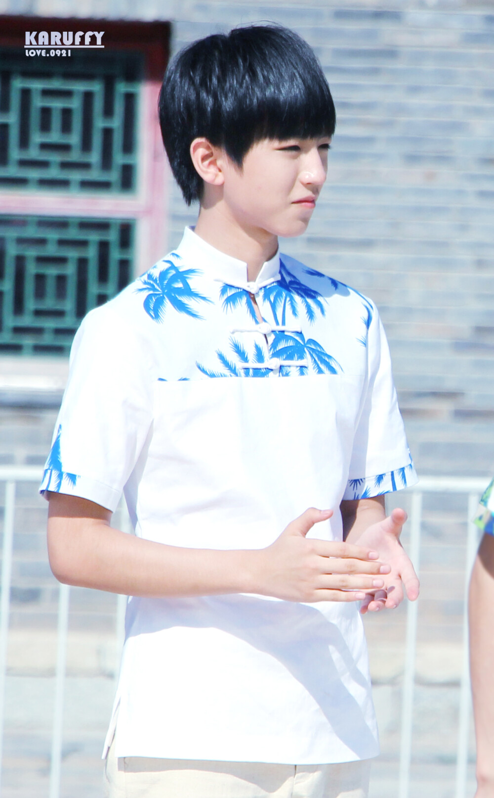 #王俊凯# #TFBOYS王俊凯# #TFBOYS# 150828 加油小当家 cr：说好的Karry呢