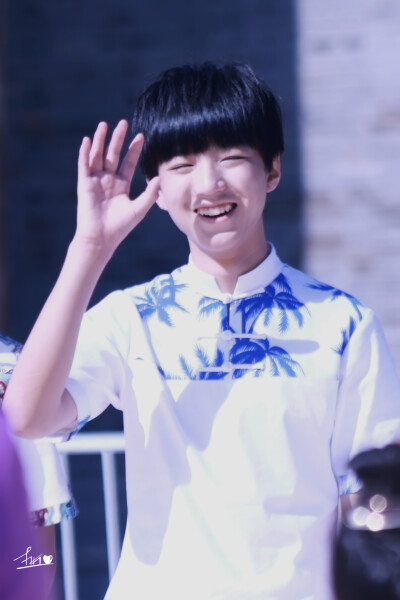 #王俊凯# #TFBOYS王俊凯# #TFBOYS# 150828 加油小当家 cr：MarieFiX921