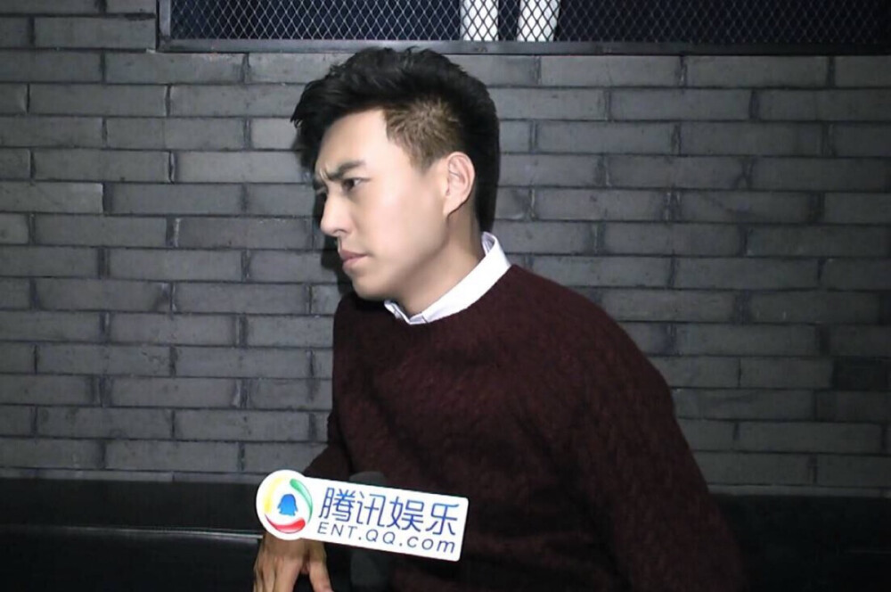 靳东 靳哥哥红人坊采访 完美侧颜