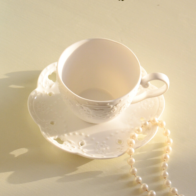 珊明小窝 特惠 欧式浮雕陶瓷咖啡杯碟 镂空花卉纯色咖啡杯碟套装