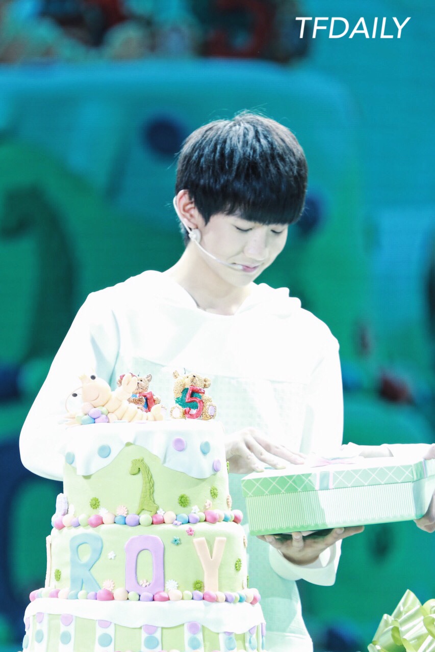 TFBOYS王源 151108《王源的森林小夜曲》生日会cr:TF日报-不负责任组