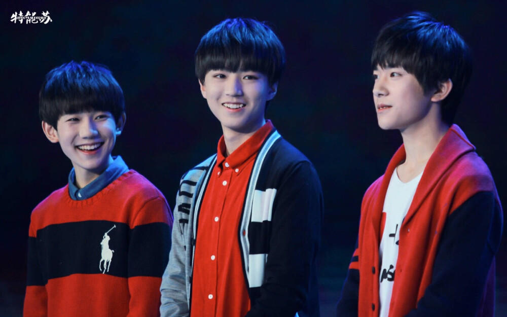 王俊凱王源易烊千璽tfboys360水立方發佈會高清美顏帥氣