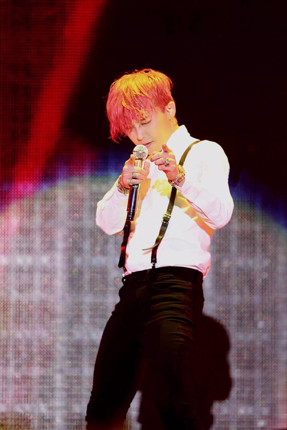 #G-Dragon 权志龙 GD#舞台表演高清图
