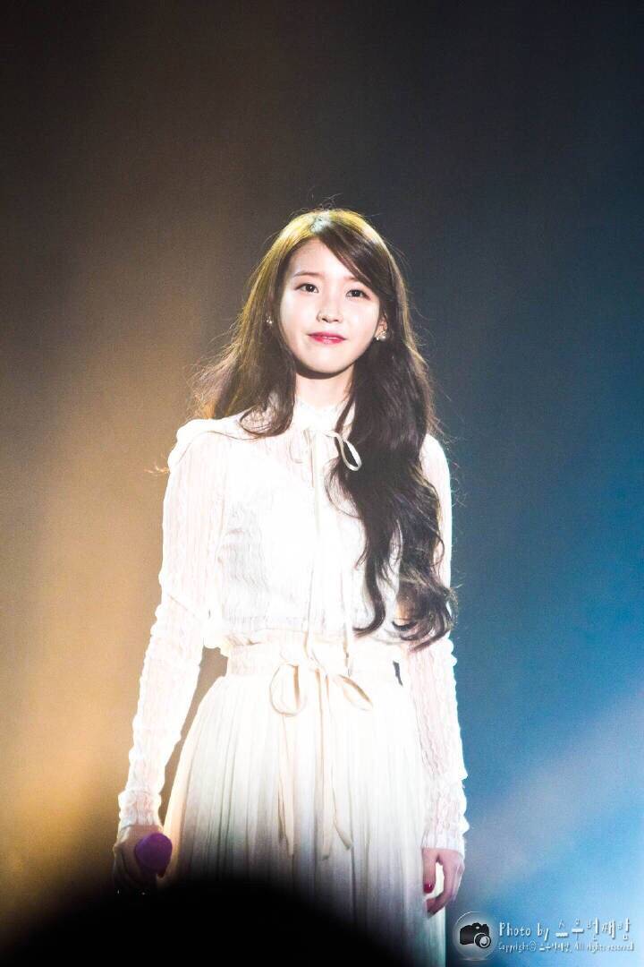 IU