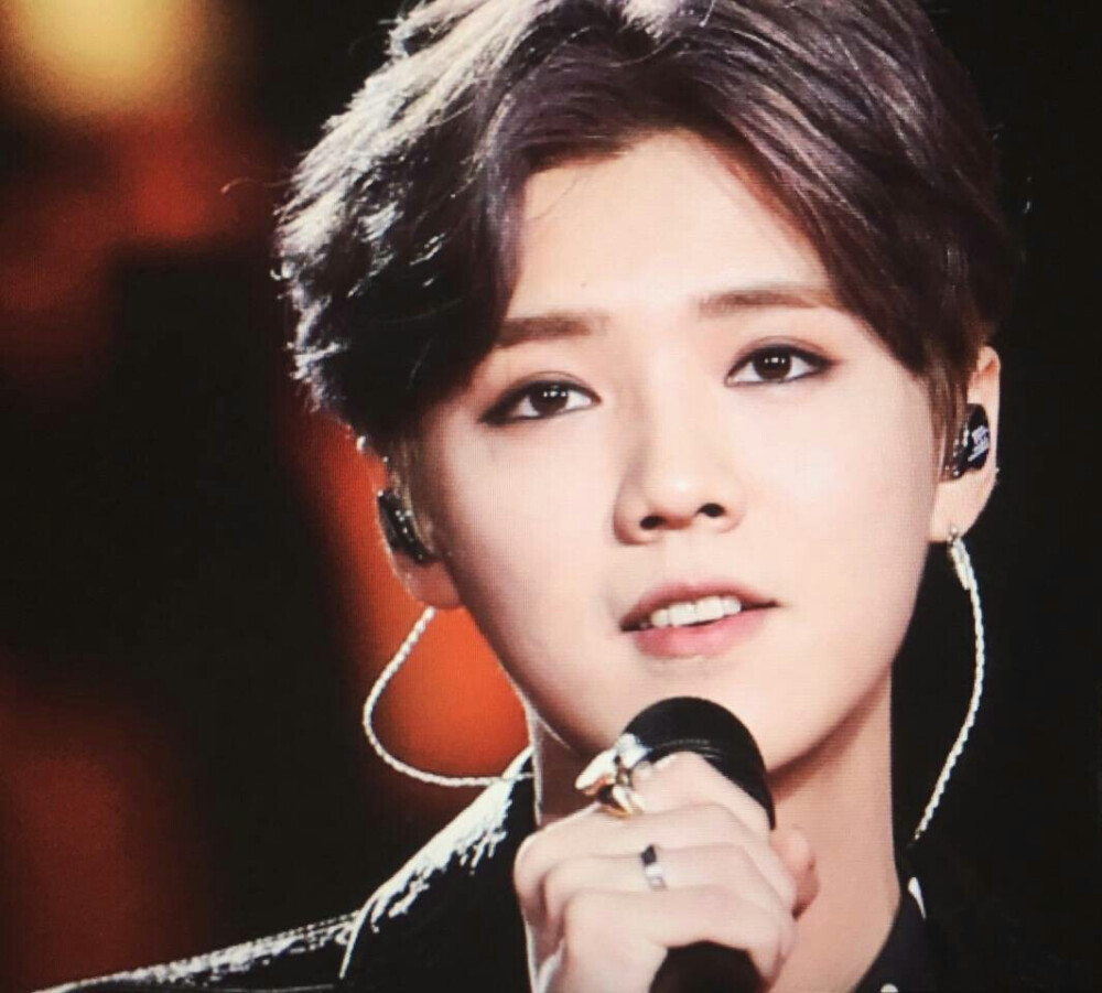 鹿晗 LU HAN