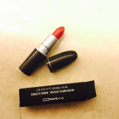 Mac ruby woo