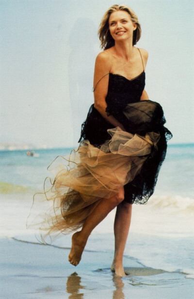 Michelle Pfeiffer（1958.4.29)