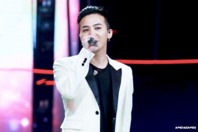 #G-Dragon 权志龙 GD#2016年 湖南卫视跨年演唱会cr:logo