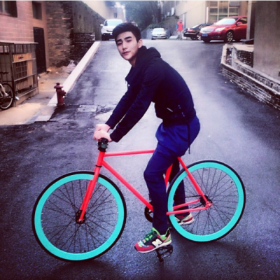 死飞晃眼还是我晃眼