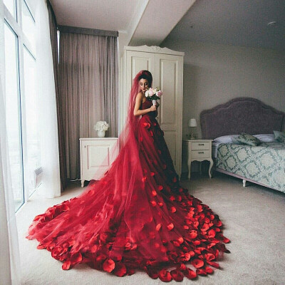红色 婚纱